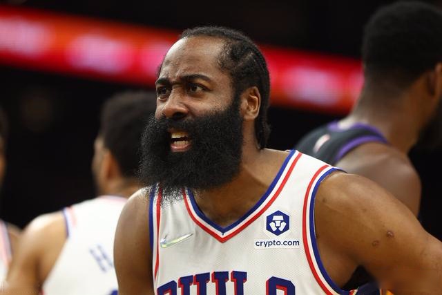 东契奇若保持上季状态并加强防守，有望问鼎MVP